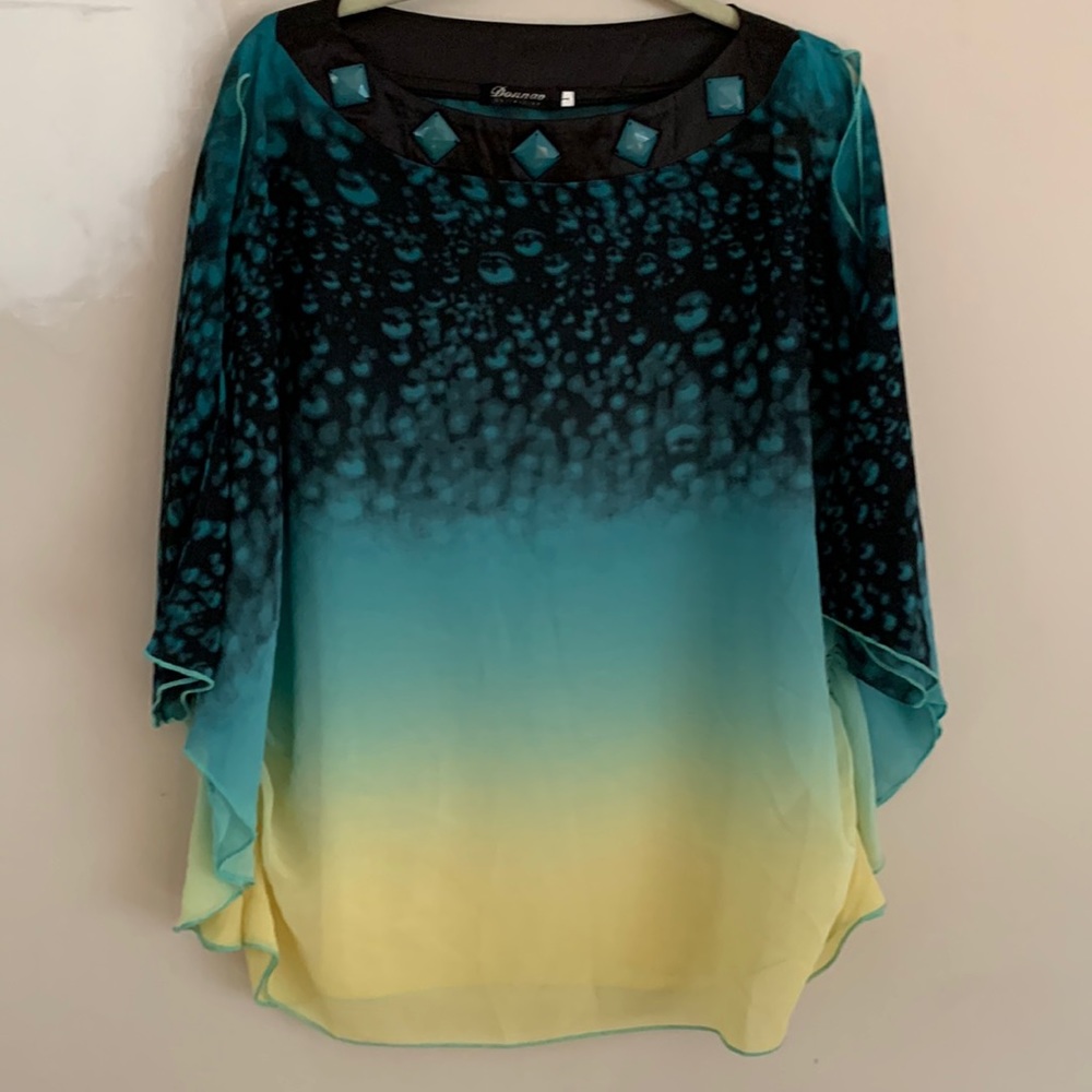 Woman’s blouse
